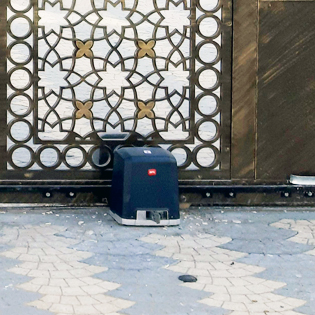 Motore per cancello automatico
